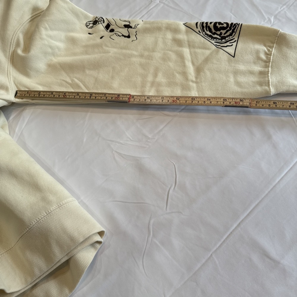 NWT Men's Rick and Morty Ivory Pullover Hoodie Long Sleeve Graphic Print Sz XL - Picture 7 of 9